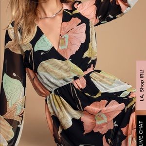 Lulu's Dresses - Wondrous water lily black flows print dress Lulu's Dresses - Wondrous water lily black flows print dress
